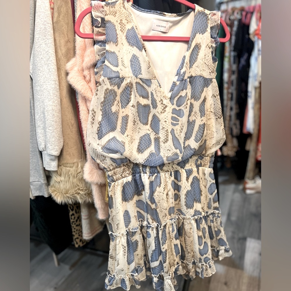 Adrienne snake print short ruffle dress, L